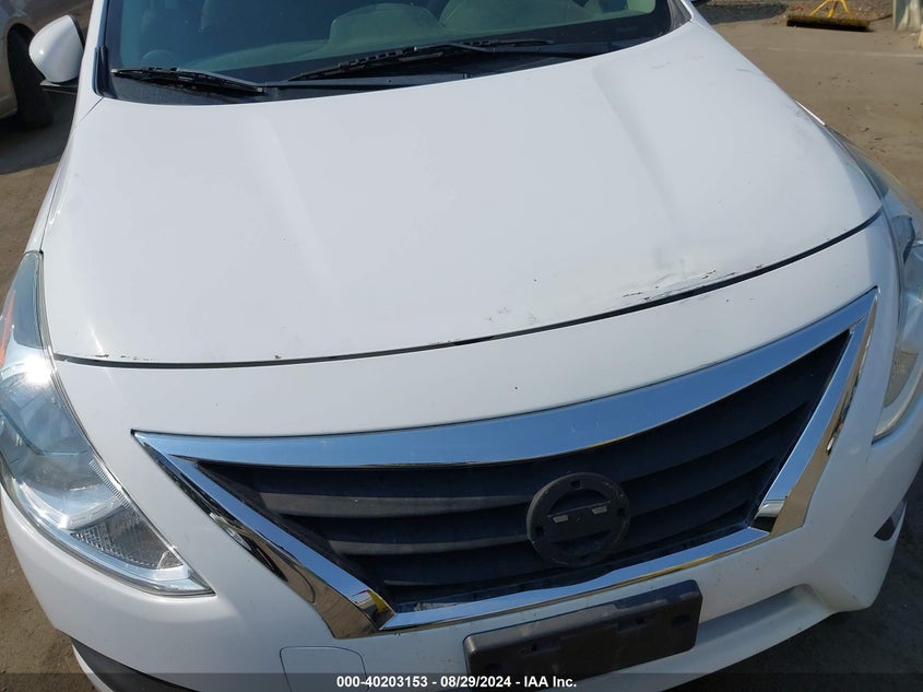 2016 Nissan Versa 1.6 S/1.6 S+/1.6 Sl/1.6 Sv VIN: 3N1CN7AP3GL899830 Lot: 40203153