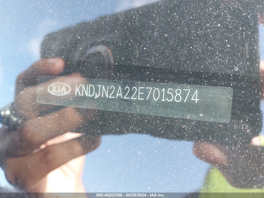 2014 Kia Soul VIN: KNDJN2A22E7015874 Lot: 40203358