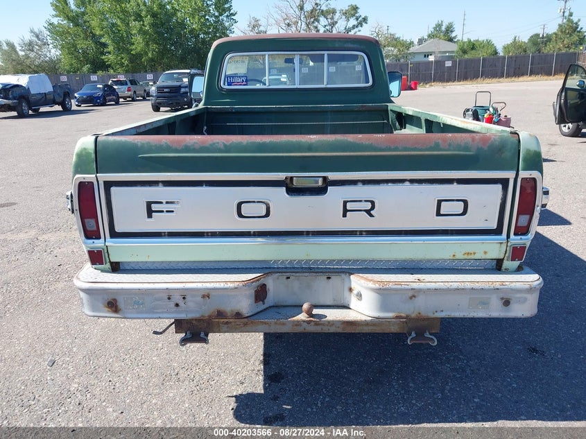 1972 Ford F-250 VIN: F25HLP81273 Lot: 40203566