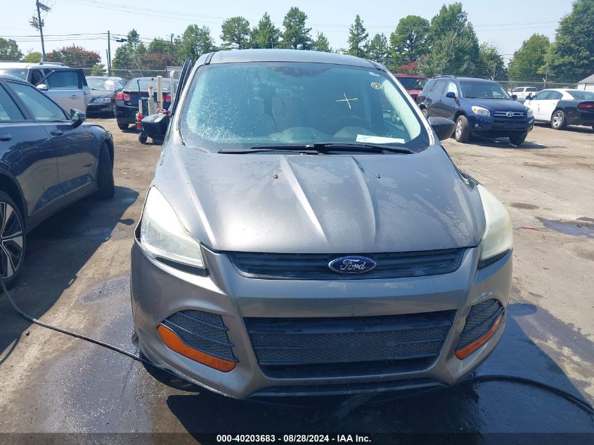 2013 Ford Escape S VIN: 1FMCU0F76DUB90337 Lot: 40203683