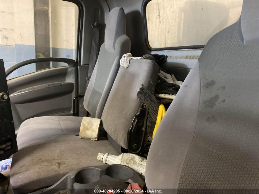 2016 Isuzu Dsl Reg At VIN: JALE5W163G7302413 Lot: 40204205