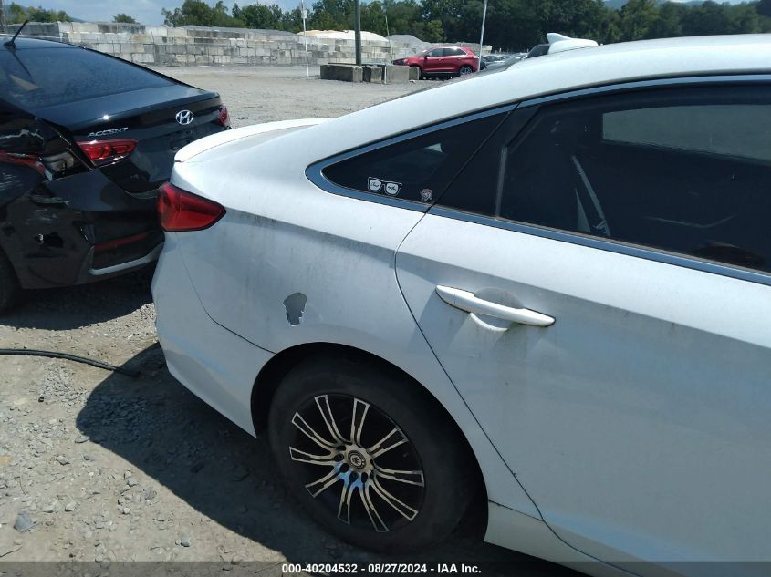 2016 Hyundai Sonata Se VIN: 5NPE24AF5GH379083 Lot: 40204532