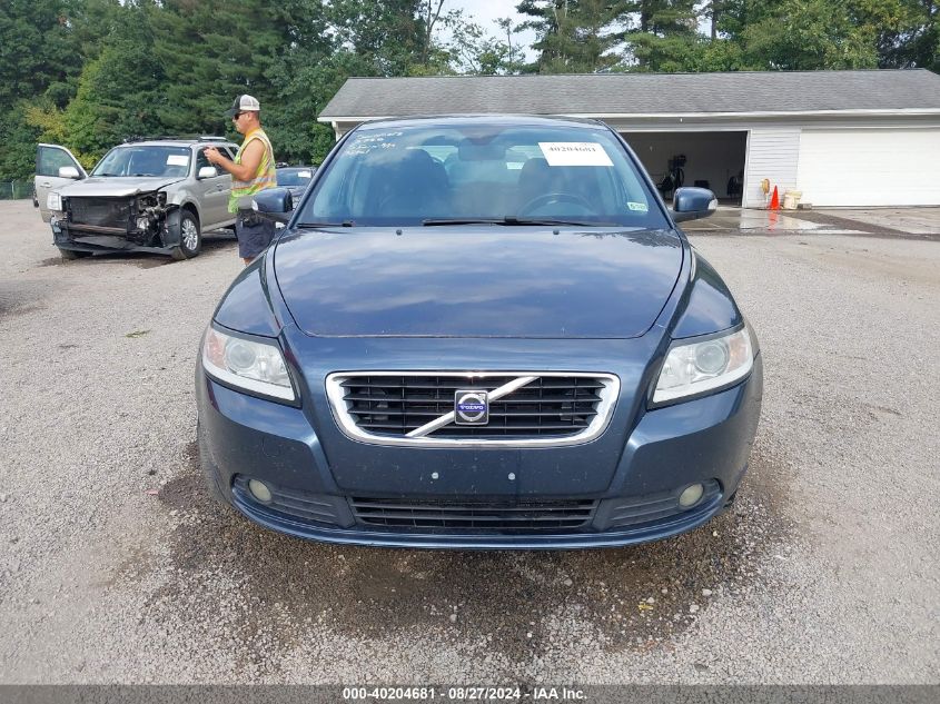 2010 Volvo S40 2.4I VIN: YV1390MS3A2508090 Lot: 40204681