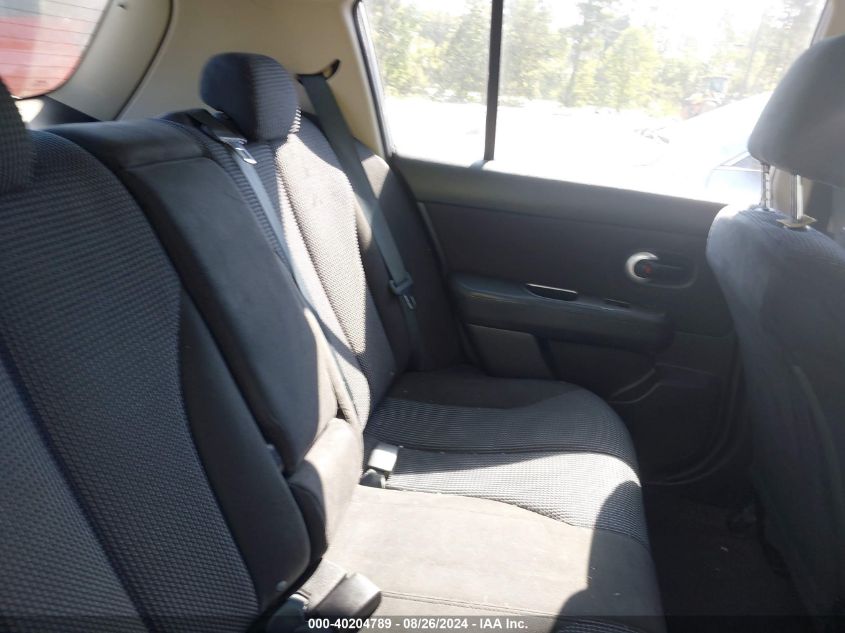 2010 Nissan Versa 1.8Sl VIN: 3N1BC1CP1AL370282 Lot: 40204789