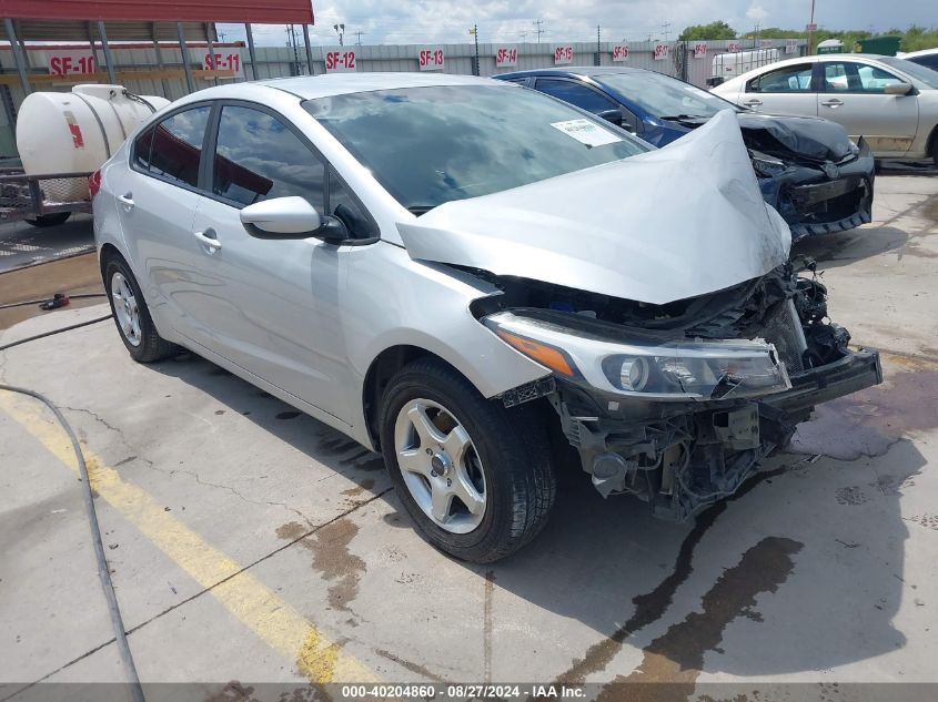 3KPFK4A78JE246844 2018 KIA FORTE - Image 1