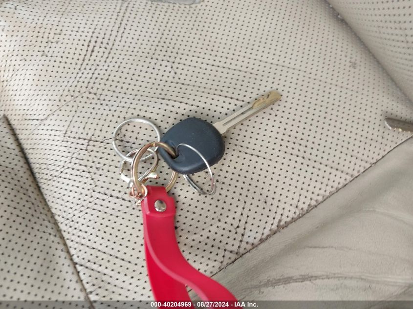 2005 Lexus Es 330 VIN: JTHBA30G455120378 Lot: 40204969