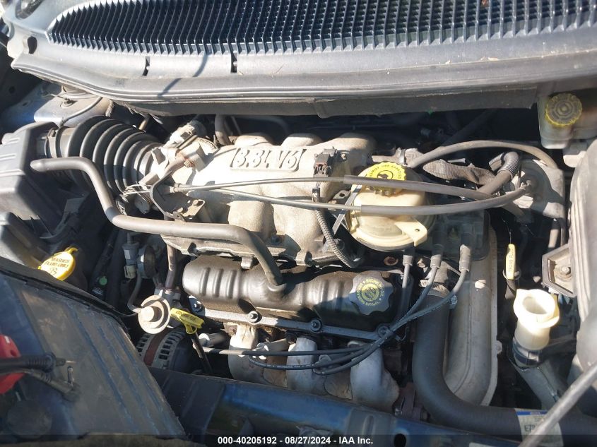 2001 Chrysler Town & Country Limited VIN: 2C8GP64LX1R209138 Lot: 40205192