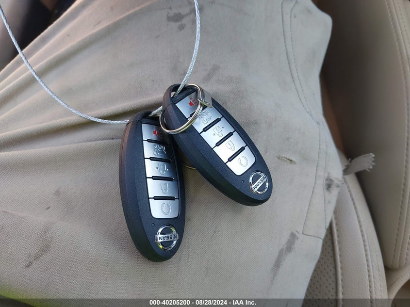 2019 NISSAN ROGUE SL - 5N1AT2MV8KC728174