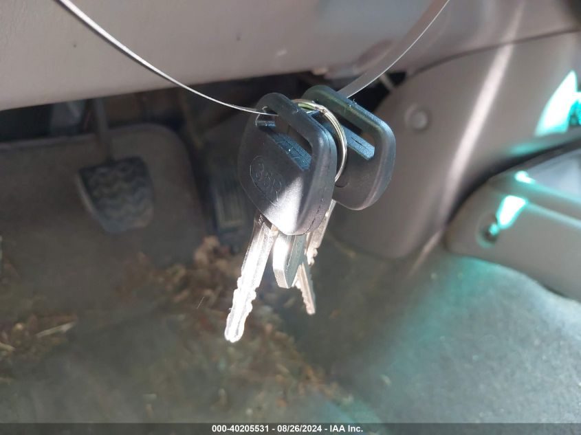 2002 Toyota Tacoma VIN: 5TEWM72N82Z121457 Lot: 40205531