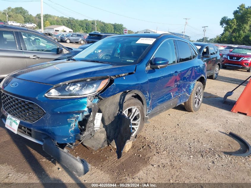 2020 Ford Escape Sel VIN: 1FMCU0H62LUA96135 Lot: 40205944