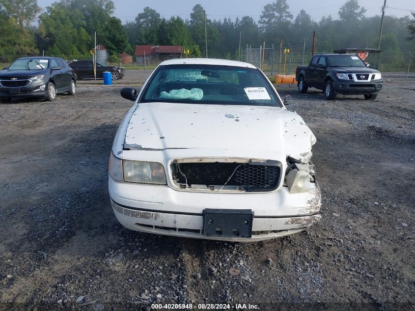 2000 Ford Crown Victoria Police Interceptor VIN: 2FAFP71W4YX208824 Lot: 40205948