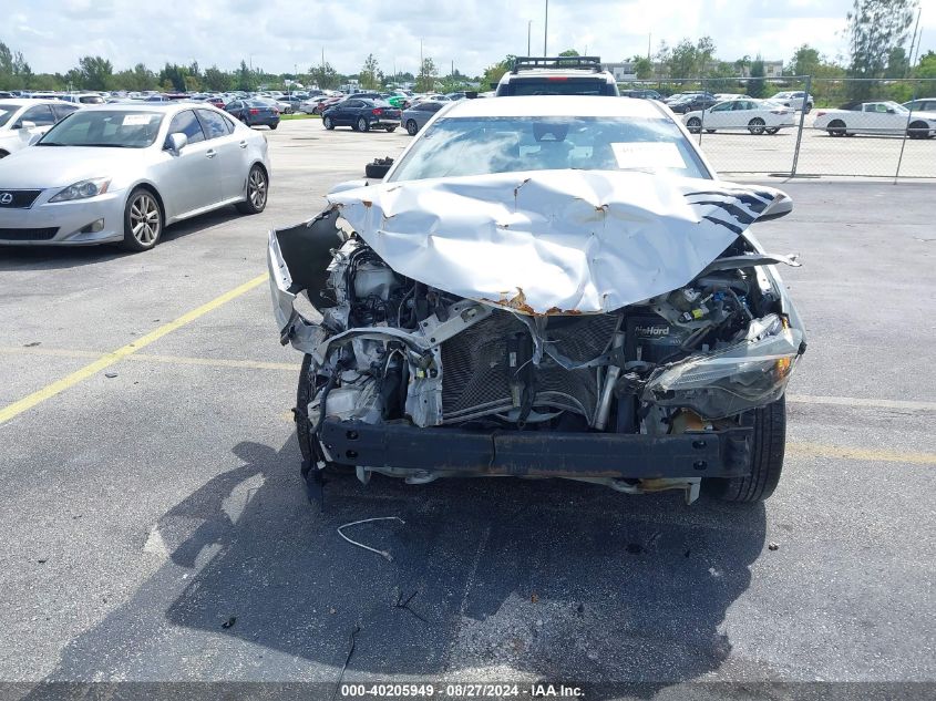 2019 Toyota Corolla L VIN: 2T1BURHE0KC183376 Lot: 40205949