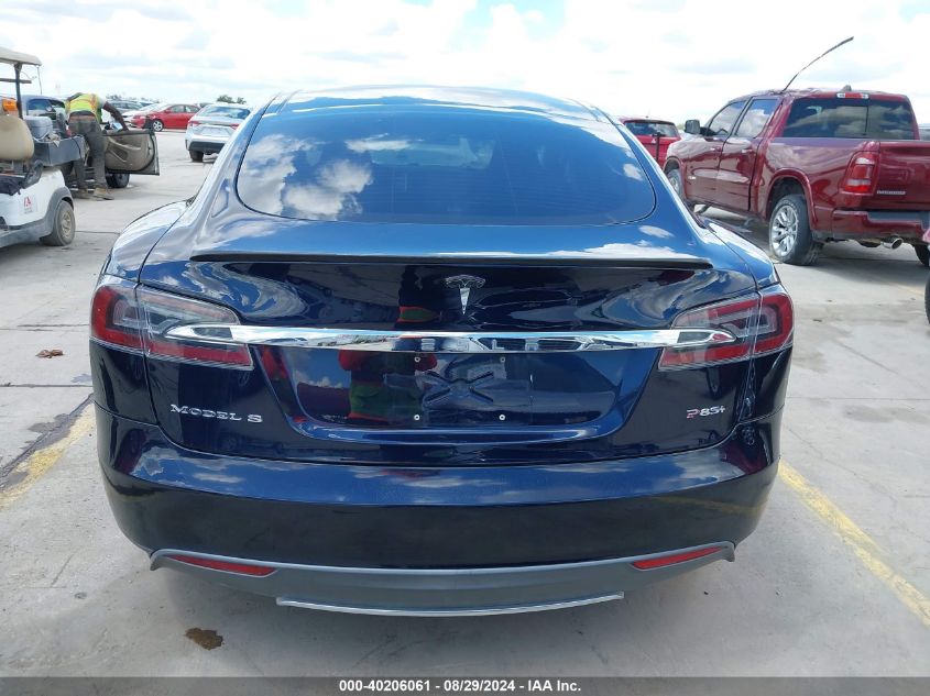 2013 Tesla Model S Performance VIN: 5YJSA1DP1DFP12706 Lot: 40206061