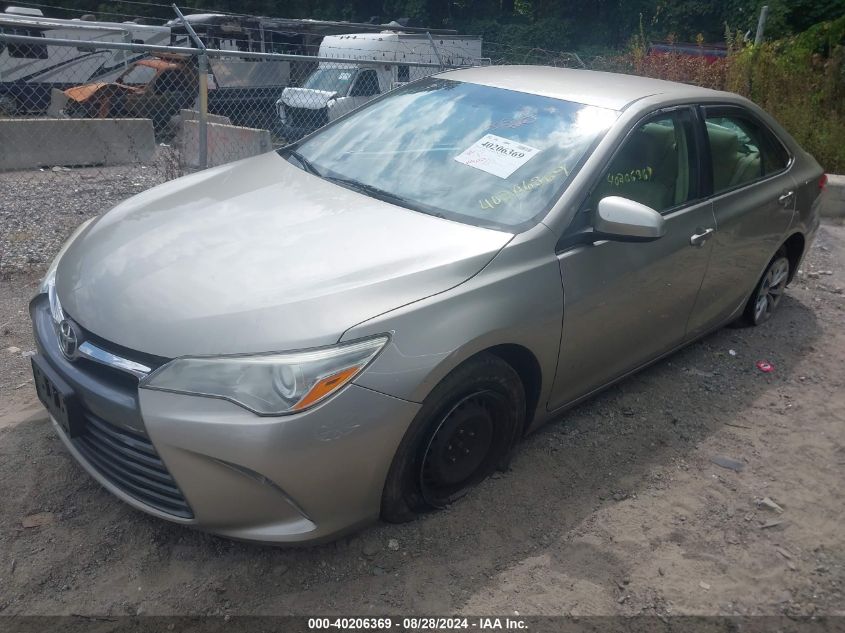 4T4BF1FK9FR490351 2015 TOYOTA CAMRY - Image 2