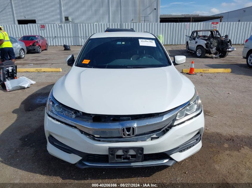 2017 Honda Accord Sport VIN: 1HGCR2F52HA297572 Lot: 40206386