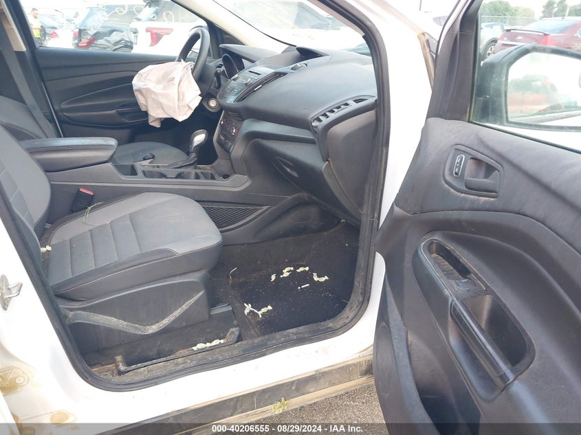 VIN 1FMCU0F75HUE73740 2017 FORD ESCAPE S