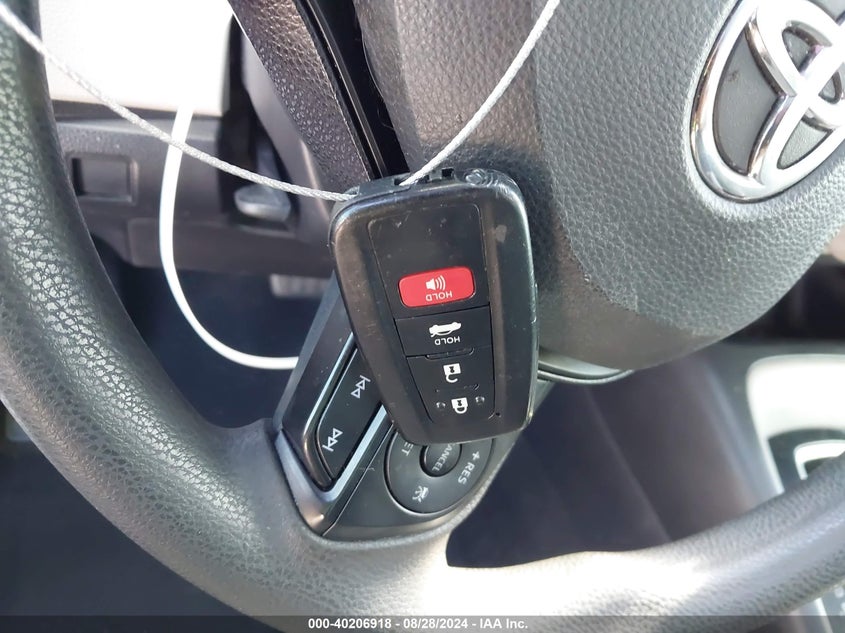 2020 TOYOTA COROLLA LE - JTDHPRAE7LJ055525