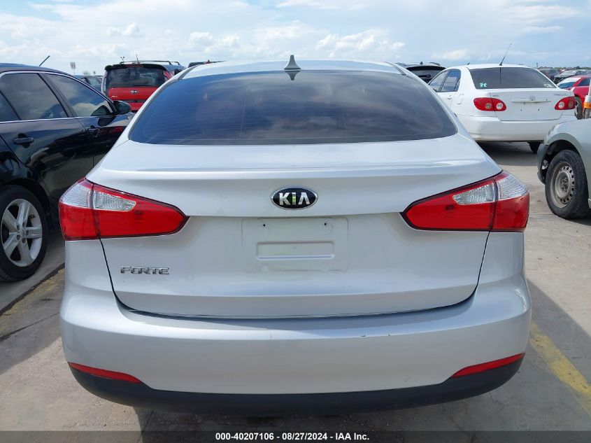 2015 Kia Forte Lx VIN: KNAFX4A65F5392353 Lot: 40207106