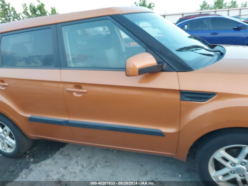 KNDJT2A25B7219067 2011 Kia Soul +