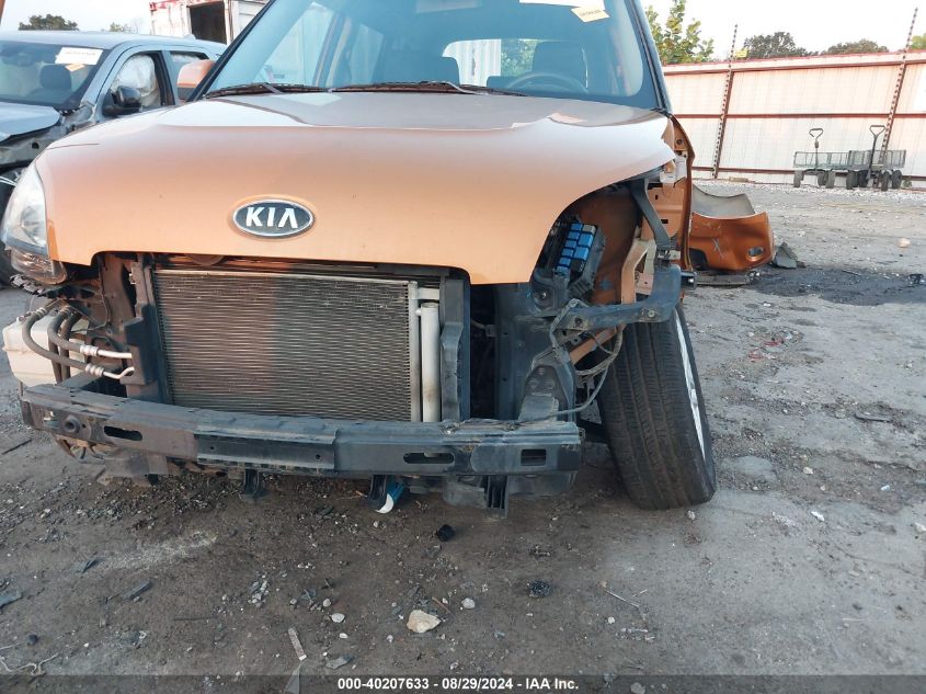 2011 Kia Soul + VIN: KNDJT2A25B7219067 Lot: 40207633