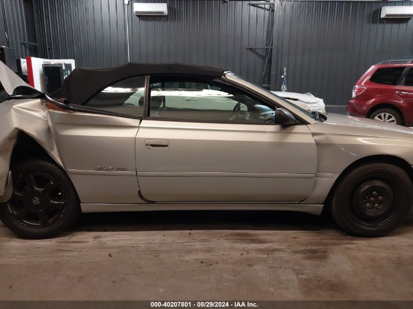 2001 Toyota Camry Solara Sle V6 VIN: 2T1FF28P81C527765 Lot: 40207801