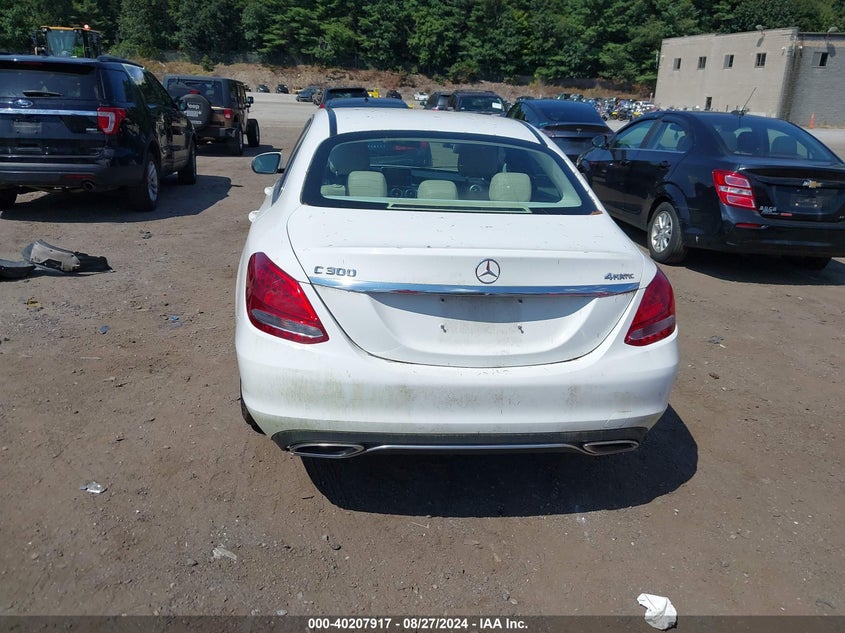 2015 Mercedes-Benz C 300 4Matic/Luxury 4Matic/Sport 4Matic VIN: 55SWF4KB1FU072462 Lot: 40207917