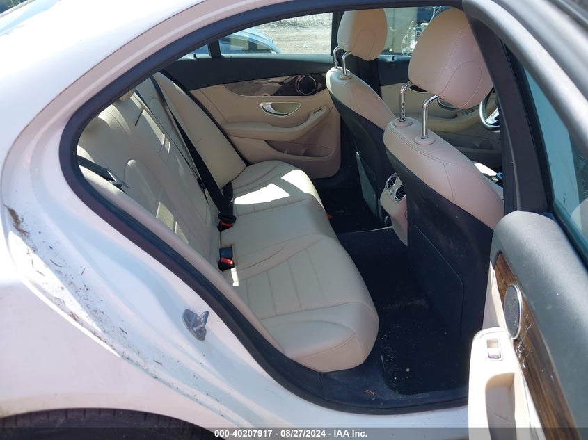 2015 Mercedes-Benz C 300 4Matic/Luxury 4Matic/Sport 4Matic VIN: 55SWF4KB1FU072462 Lot: 40207917