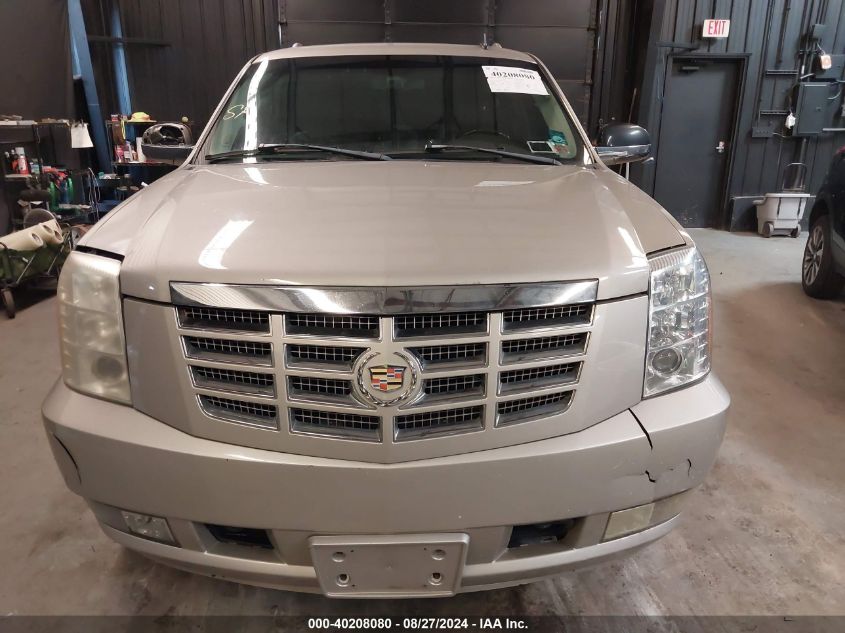 2007 Cadillac Escalade Standard VIN: 1GYFK63827R165525 Lot: 40208080