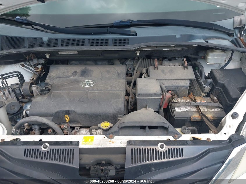 2011 Toyota Sienna Le V6 VIN: 5TDKK3DC1BS006530 Lot: 40208268
