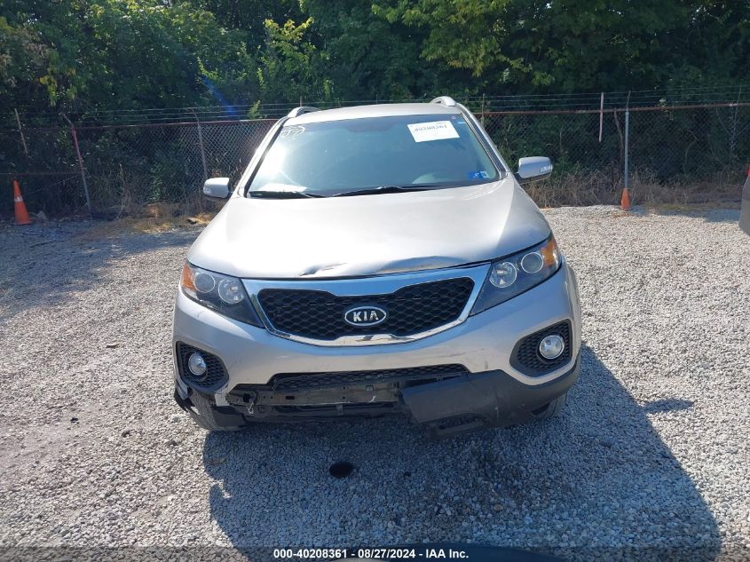 2013 KIA SORENTO LX - 5XYKTCA6XDG409563