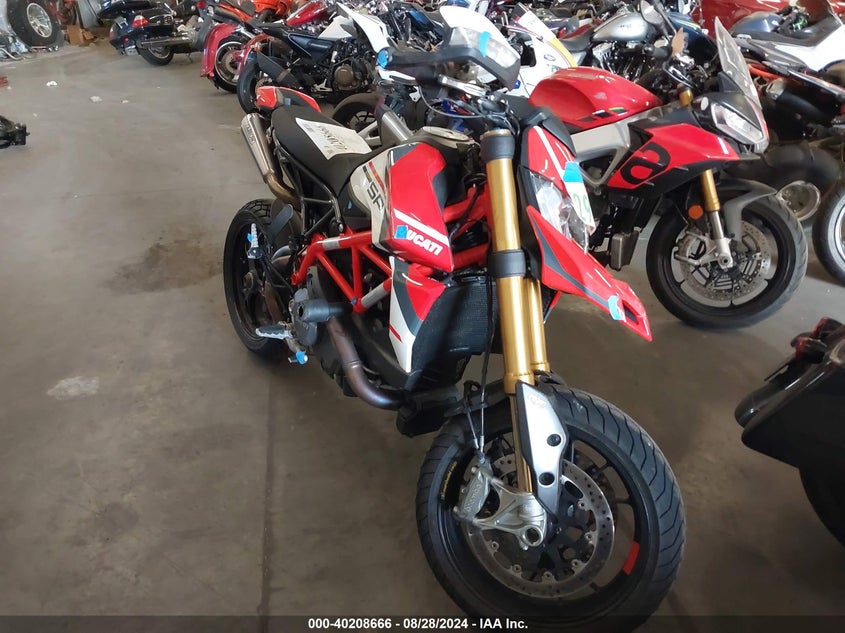 2022 DUCATI HYPERMOTARD 950/950 SP - ZDMBAJDT6NB008569