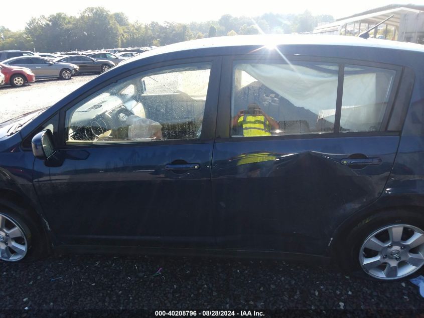 2007 Nissan Versa 1.8Sl VIN: 3N1BC13E67L366932 Lot: 40208796