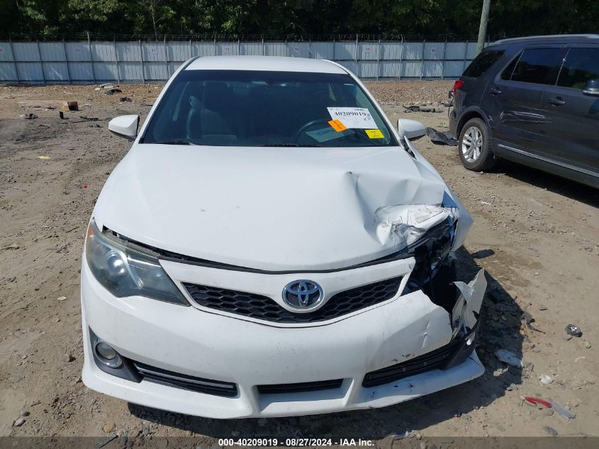 2014 Toyota Camry Se VIN: 4T1BF1FK8EU749033 Lot: 40209019