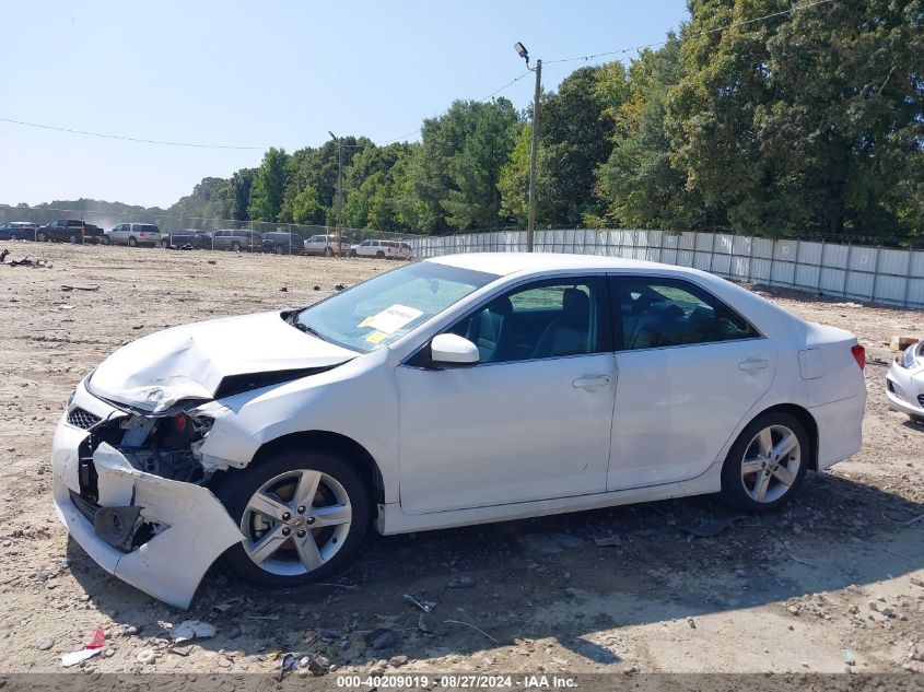 2014 Toyota Camry Se VIN: 4T1BF1FK8EU749033 Lot: 40209019