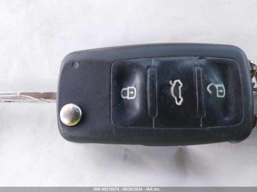 2012 Volkswagen Passat 2.5L Se VIN: 1VWBP7A34CC050227 Lot: 40210074