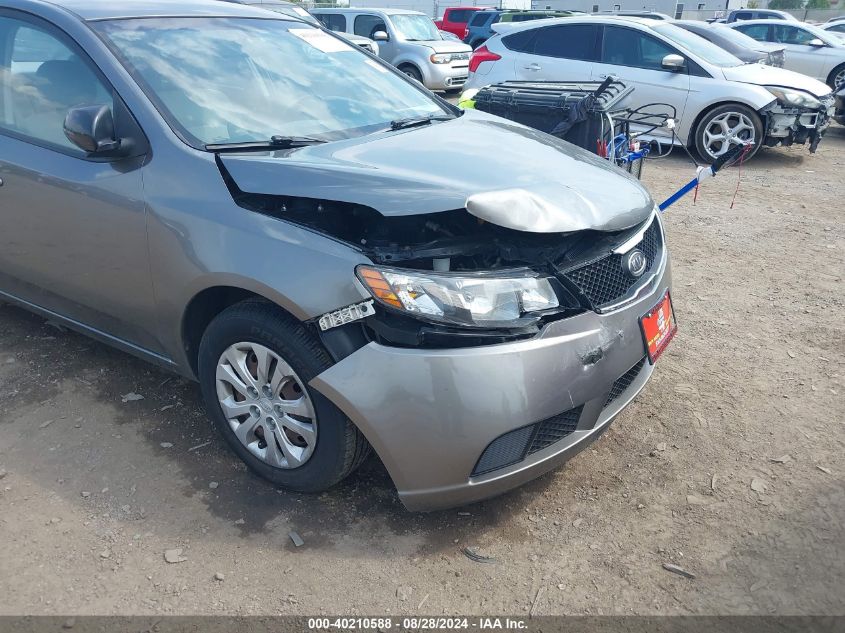 2010 Kia Forte Ex VIN: KNAFU4A23A5110984 Lot: 40210588