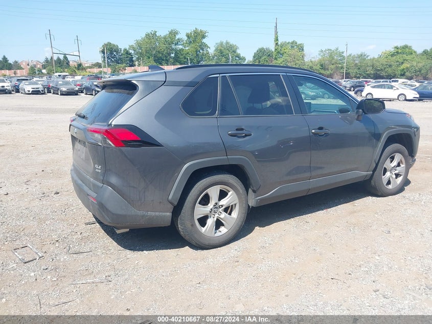 VIN 2T3P1RFV5KW011125 2019 TOYOTA RAV4 XLE