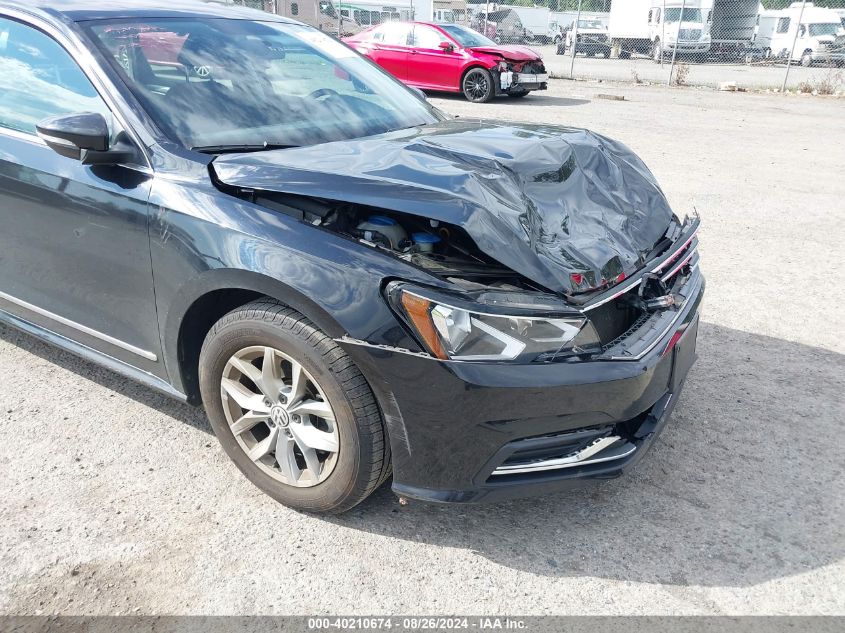 2017 Volkswagen Passat 1.8T S VIN: 1VWAT7A36HC025392 Lot: 40210674