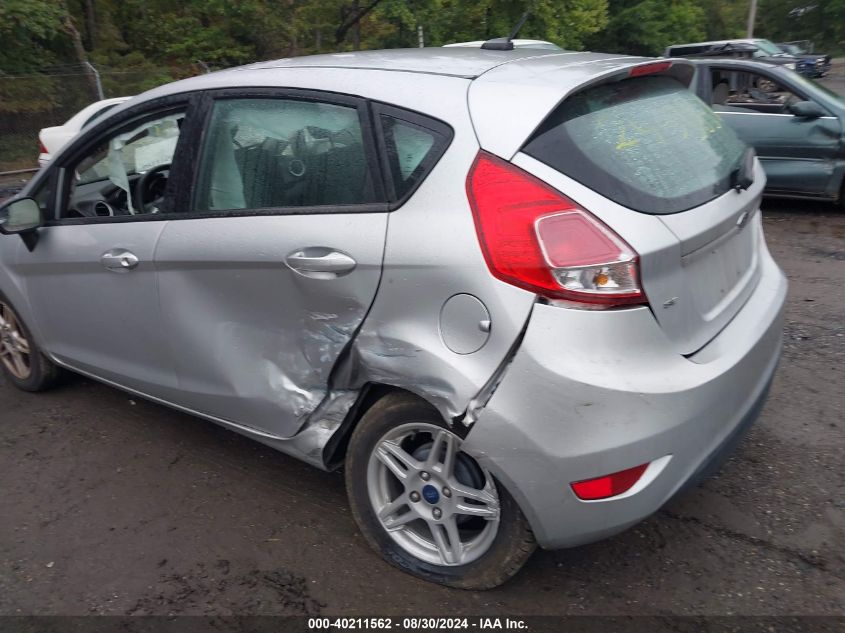 2018 Ford Fiesta Se VIN: 3FADP4EJ6JM111582 Lot: 40211562