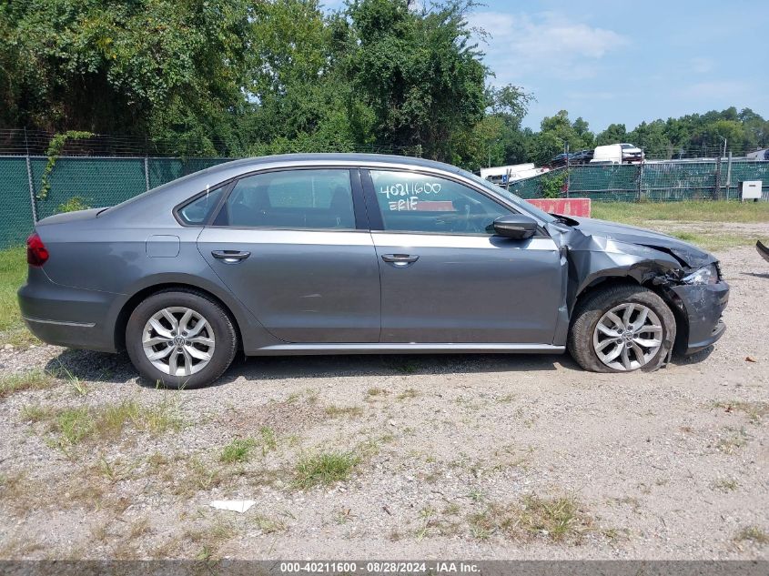 2018 Volkswagen Passat 2.0T R-Line/2.0T S VIN: 1VWAA7A38JC026300 Lot: 40211600