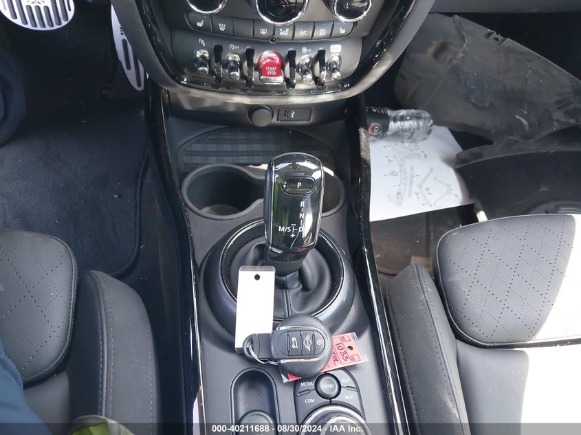 2024 MINI CLUBMAN COOPER S - WMWLV7C08R2U29159