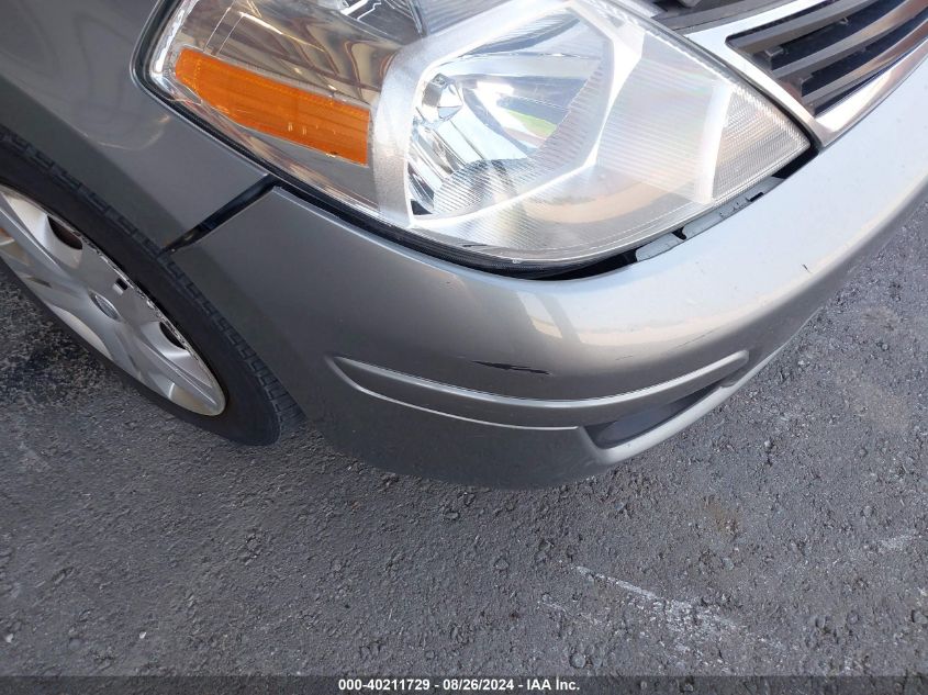 2011 Nissan Versa 1.8S VIN: 3N1BC1CP3BL369037 Lot: 40211729