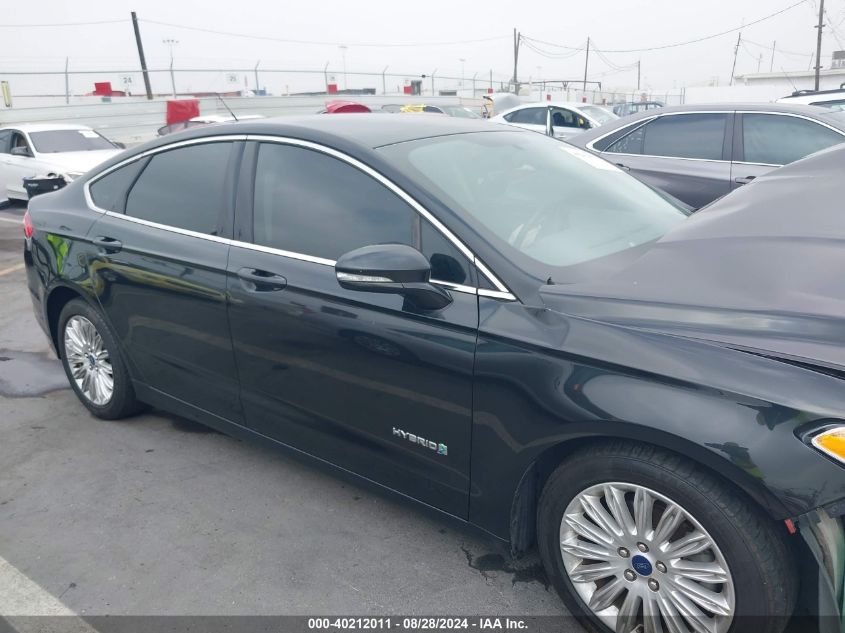 2015 Ford Fusion Hybrid Se VIN: 3FA6P0LU3FR137100 Lot: 40212011