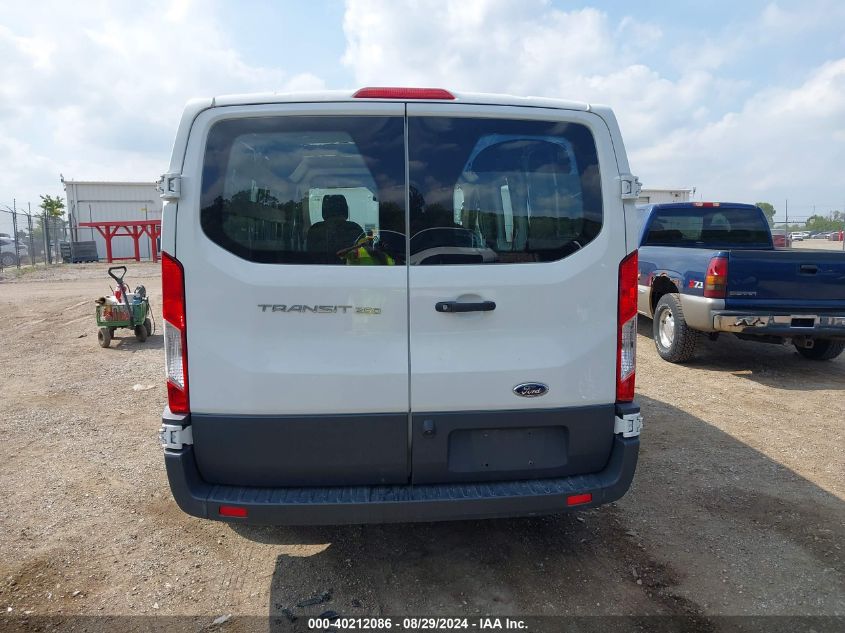 1FTYR1ZM7JKA59332 2018 Ford Transit-250