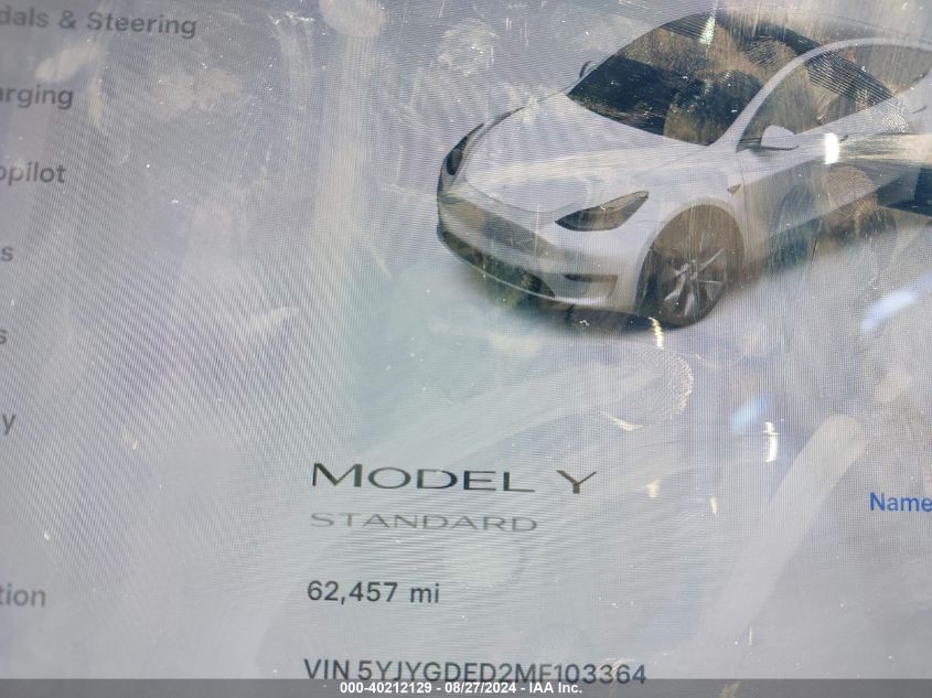 2021 Tesla Model Y Standard Range Rear-Wheel Drive VIN: 5YJYGDED2MF103364 Lot: 40212129