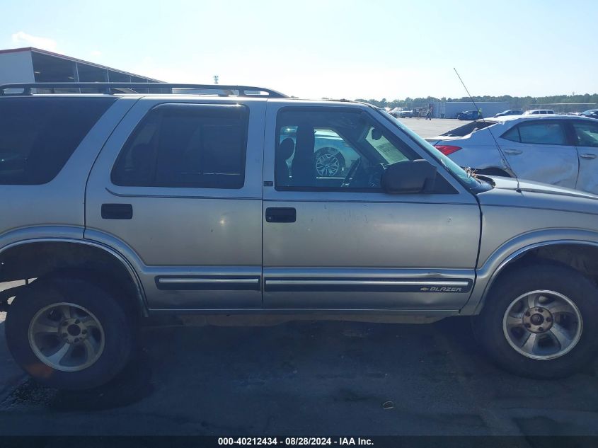 1998 Chevrolet Blazer Lt VIN: 1GNCS13W0W2266507 Lot: 40212434