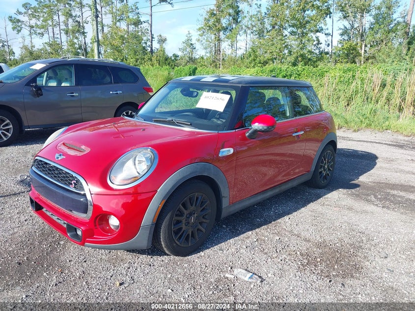 2015 Mini Hardtop Cooper S VIN: WMWXP7C55F2A61108 Lot: 40212656