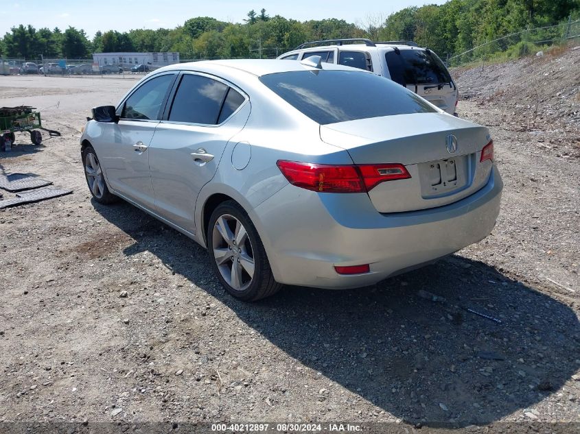 VIN 19VDE1F5XDE006972 2013 Acura ILX, 2.0L no.3