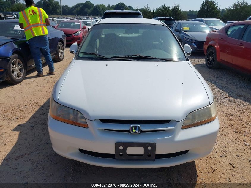 2000 Honda Accord 3.0 Lx VIN: 1HGCG1642YA047126 Lot: 40212978