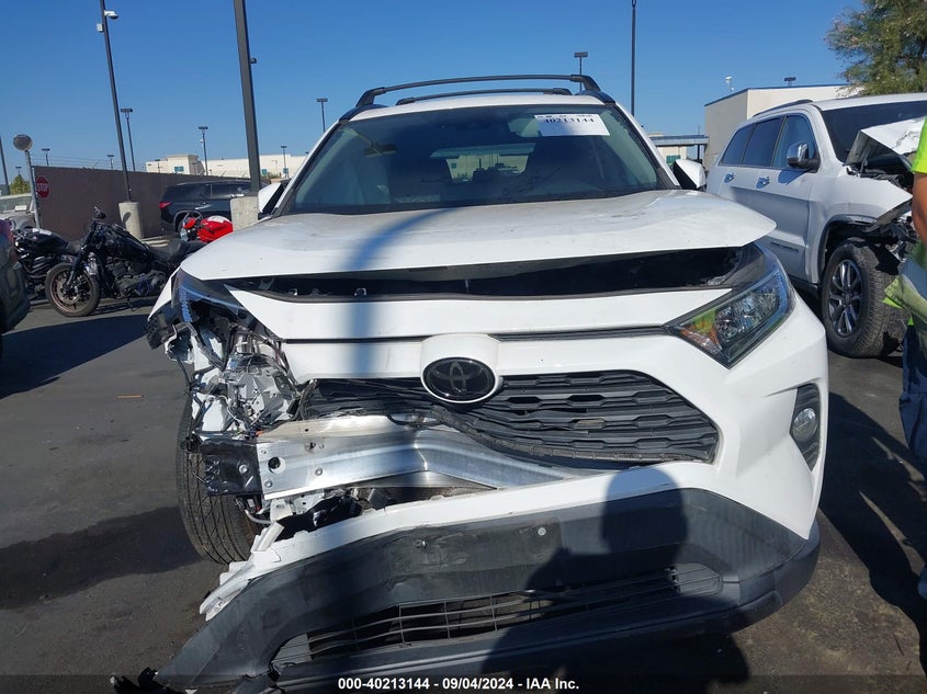 2021 TOYOTA RAV4 XLE - 2T3W1RFV2MW110094